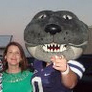 Meet your Posher, Carrie